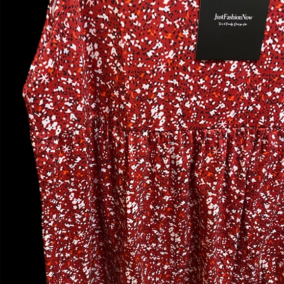 Womens Just Fashion Now Sleeveless Red Tank Camisole Top Size Large Crew Neck - Picture 3 of 3